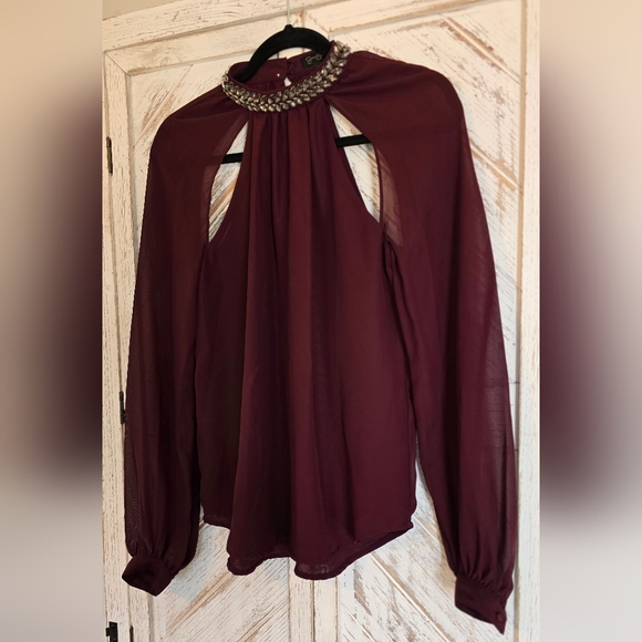 Jessica Simpson Maroon  Long Sleeve Embellished Cut Out Blouse - Picture 1 of 10